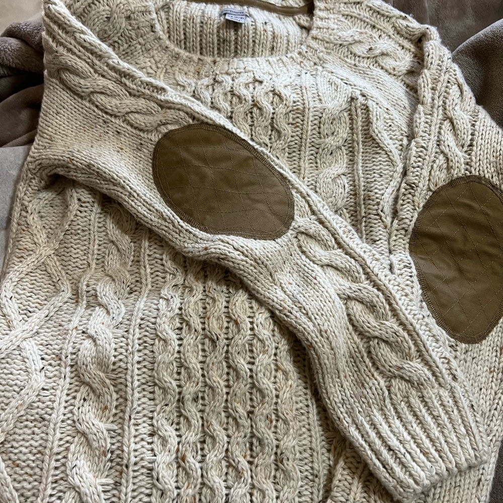 Carhartt sweater with elbow patches like new!